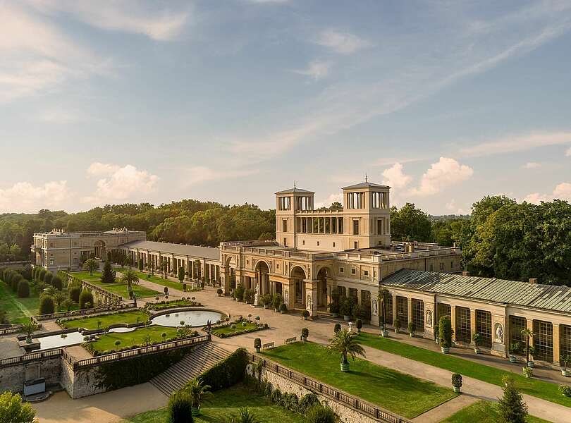 Das Orangerieschloss im Park Sanssouci