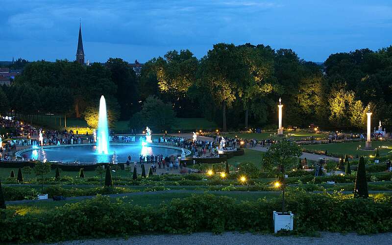 Blick auf die große Fontäne bei der Potsdamer Schlössernacht